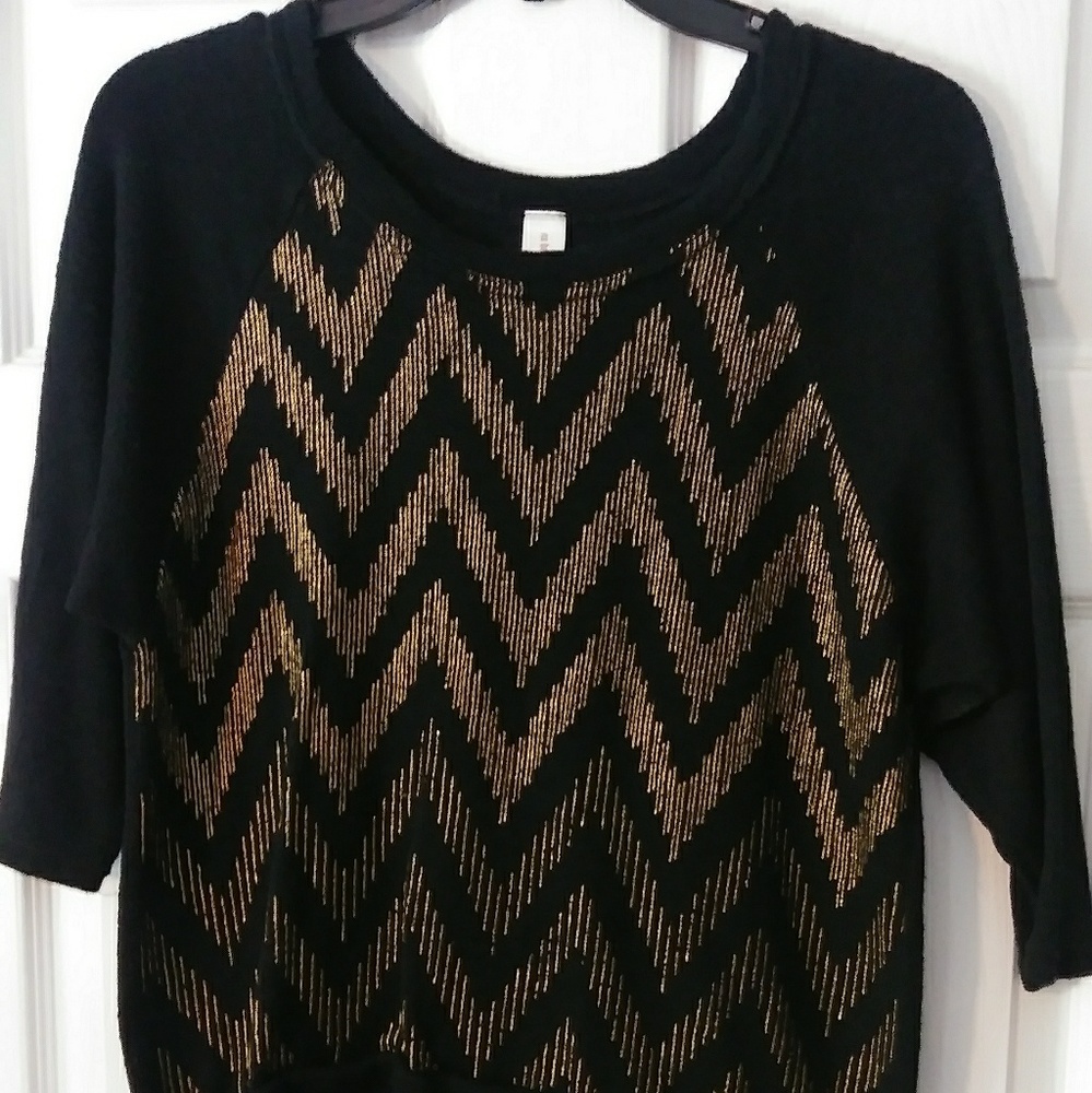 Metallic gold chevron pattern sweater